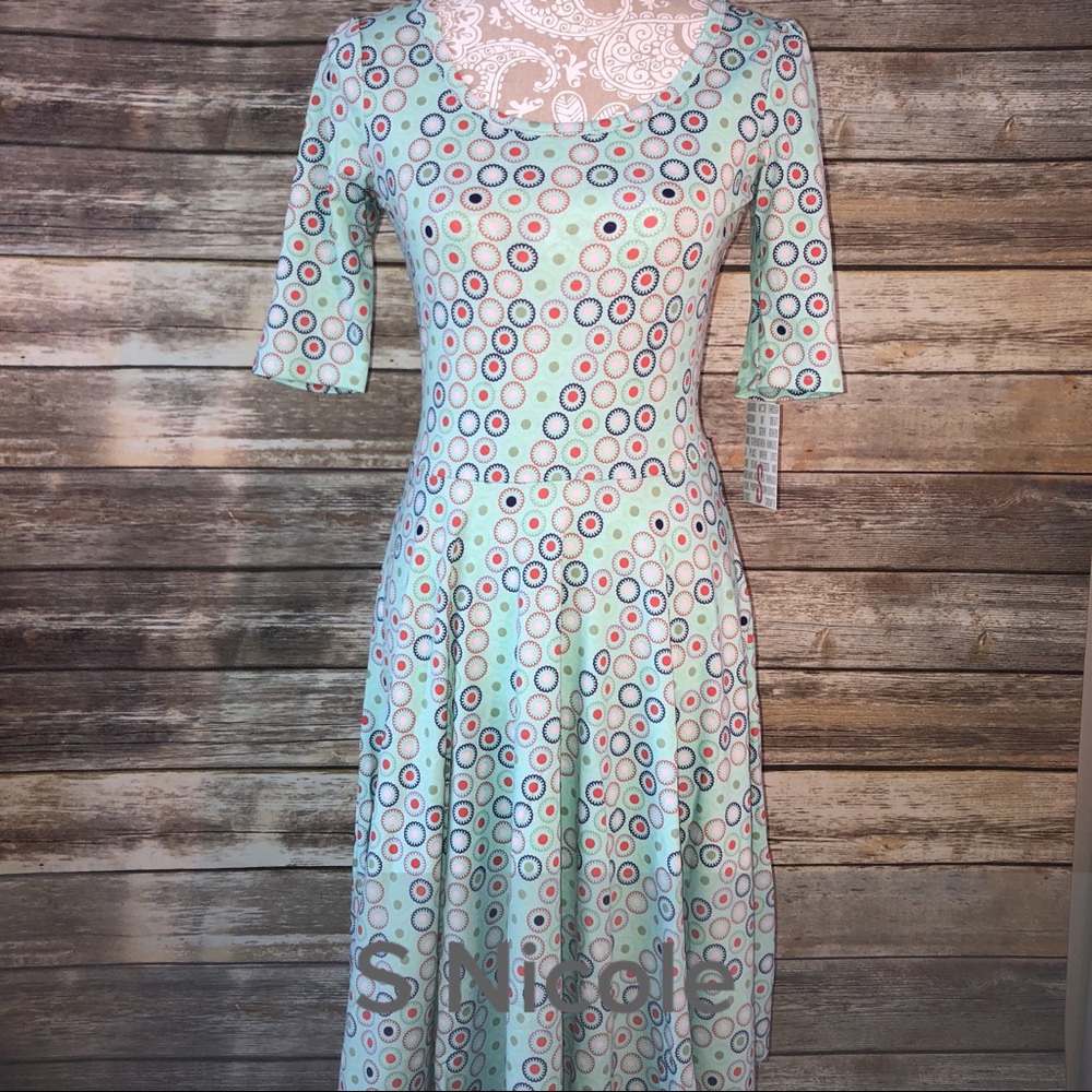 LuLaRoe Nicole, Size S, NWT